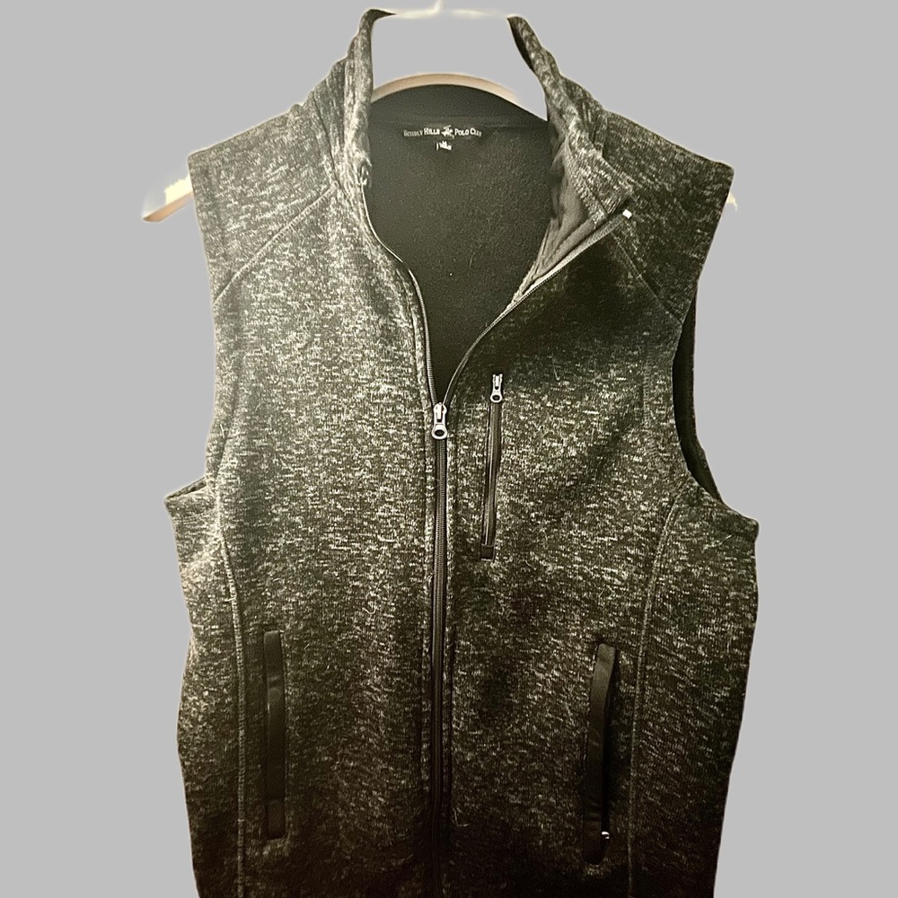 Mens medium fleece vest